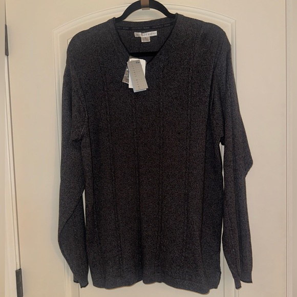 NWT Geoffrey Beene Cotton Dark Grey V Neck Sweater Medium - Picture 6 of 11